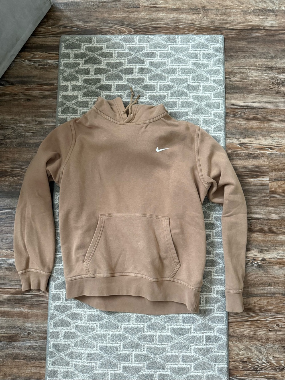 Nike Men's Tan Crewneck Sweatshirt with White Swoosh
